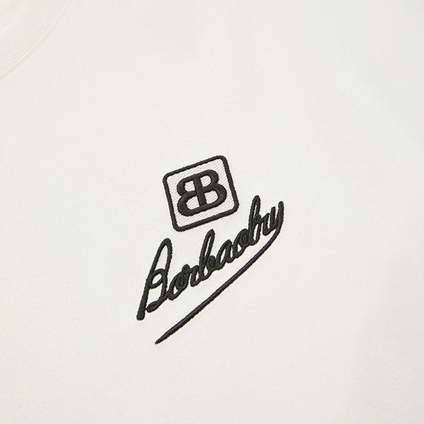 2024 Neues Modell Übergrößeres T-Shirt für Männer mit individuell gesticktem Logo und solider Farbe