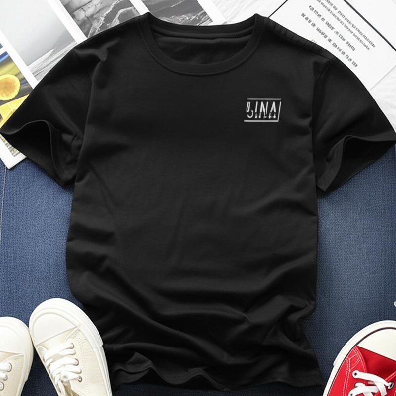 Frühling Sommer Herbst Individuelle Herren T-Shirts einzigartige Logoplatzierung strapazierfähiger Stoff entworfen für Herren lässiger Komfort und Stil