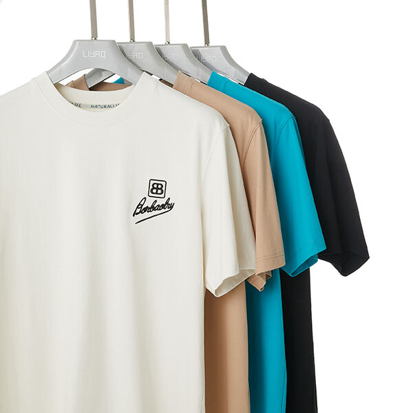 Professionelle Maßnahme Gute Qualität 170-210 Gramm Hohe Elastizität Gute Qualität Personalisierte Männer T-Shirt mit Logo Locker gestickt