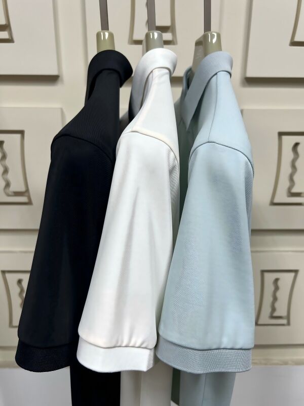 Klassisches Herren-Polo-Shirt. Kurzärmelig, Premium-Qualität für alltägliches Tragen.