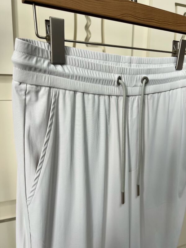 Herren Sportbekleidung Hellgraues Kurzarm-Oberteil & Hose, Atmungsaktives & Bequemes T-Shirt für Herren